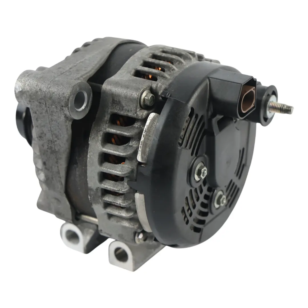Alternateur 3.0 SDV6 306DT Diesel CPLA-10300-BF pour Range Rover Sport L494 à propos du numéro de pièce LR076696 Range Rover Sport L494 Alternateur 3.0 SDV6 306DT Diesel CPLA-10300-BF - SKU LR076696 - Numéro de pièce LR076696