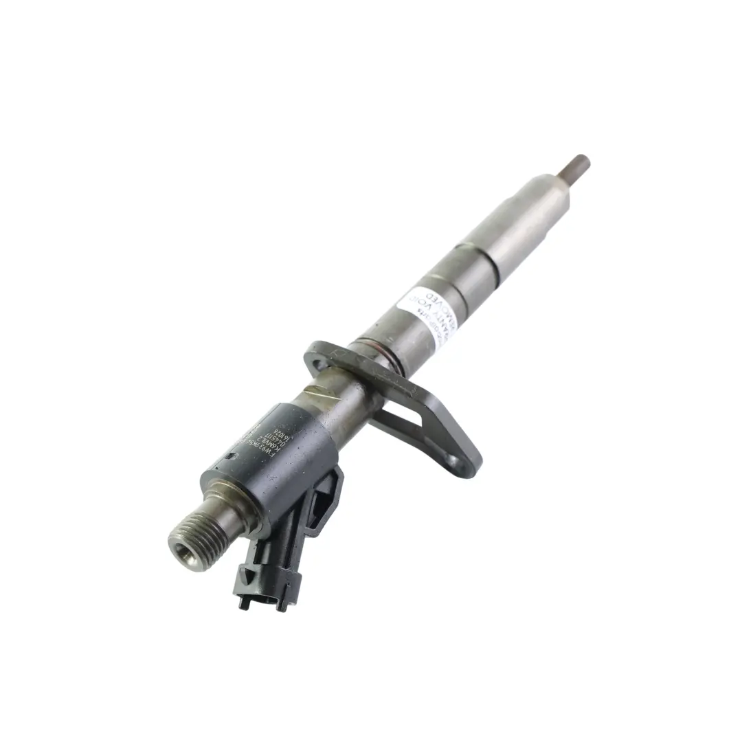 Iniettore 3.0 306DT SDV6 FW93-9K546-AB per Land Rover Range Rover Sport L494 con numero di parte LR082297 Land Rover Range Rover Sport L494 Iniettore 3.0 306DT SDV6 FW93-9K546-AB - SKU LR082297 - Numero di parte LR082297