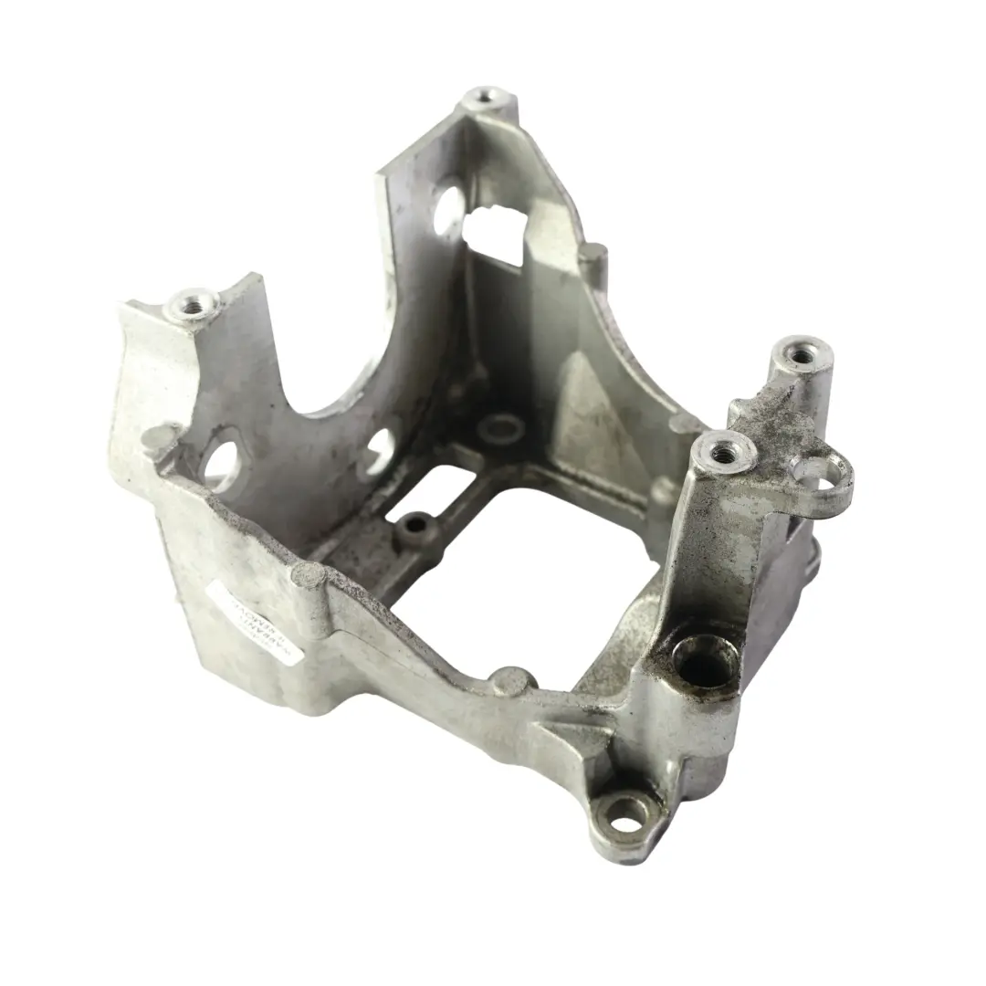 Land Rover Range Rover Sport L494 Soporte Bomba 3.0 Diesel 9X2Q-9A361-CB - SKU LR083612 - Número de pieza LR083612