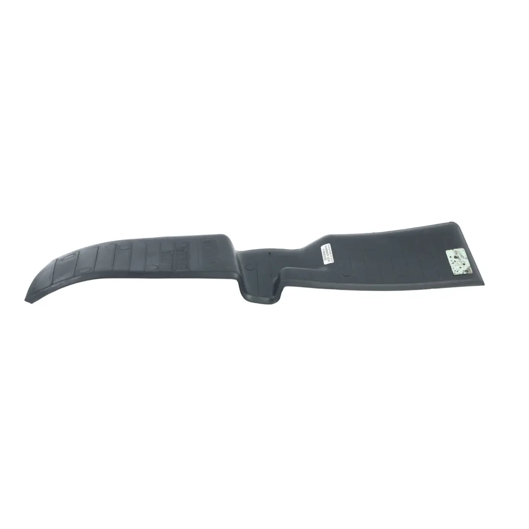 Tapis Porte Avant Droit J8A2-315400-AAW pour Land Rover Range Rover Velar L560 à propos du numéro de pièce LR091460 Land Rover Range Rover Velar L560 Tapis Porte Avant Droit J8A2-315400-AAW - SKU LR091460 - Numéro de pièce LR091460