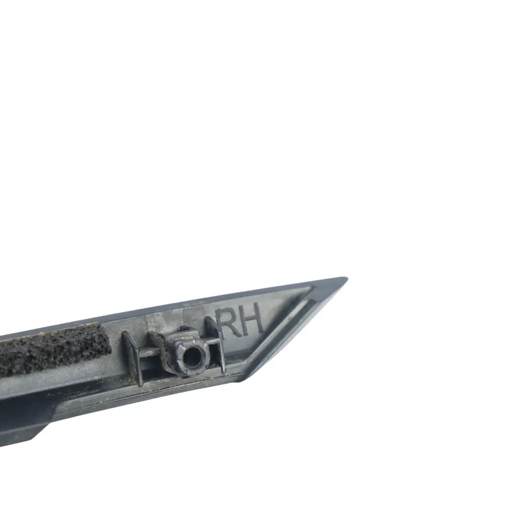 Land Rover Range Rover Velar L560 Door Weatherstrip Front Left N/S J8A221447AB - SKU LR092726 - Part number LR092726