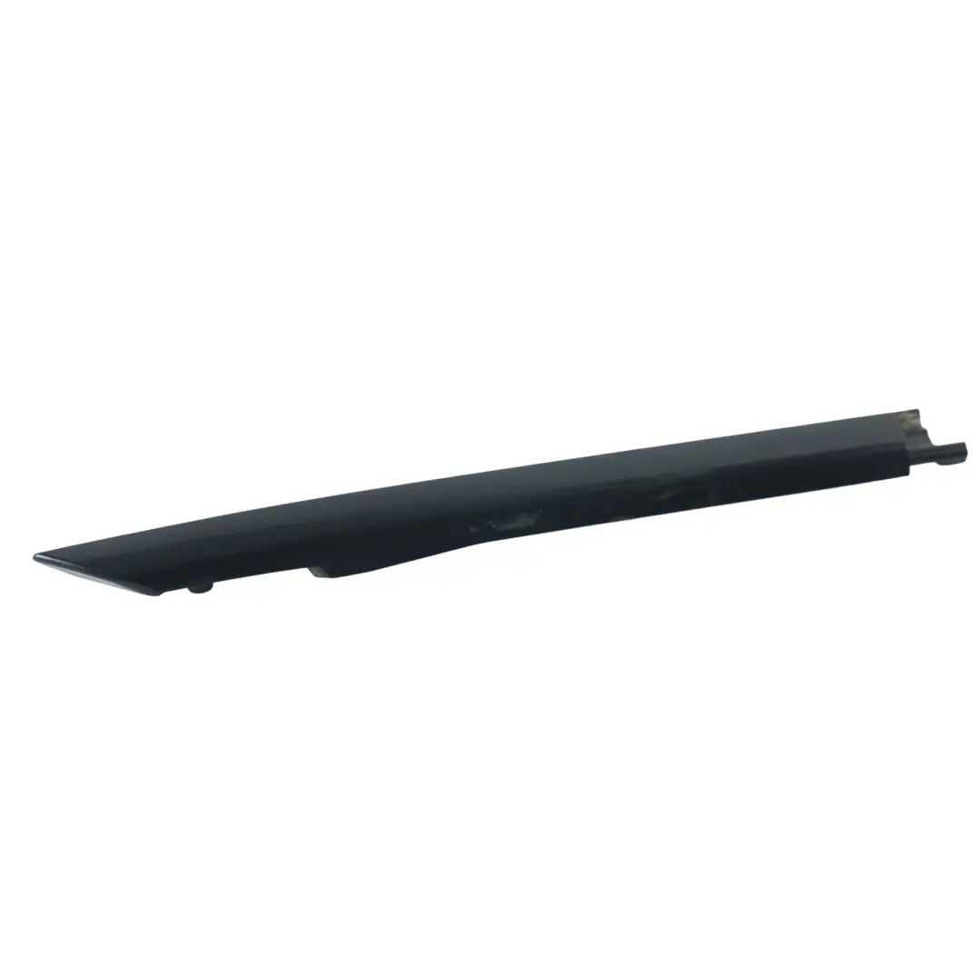 Land Rover Range Rover Velar L560 Türdichtung Vorne Links J8A221447AB - SKU LR092726 - Teilenummer LR092726