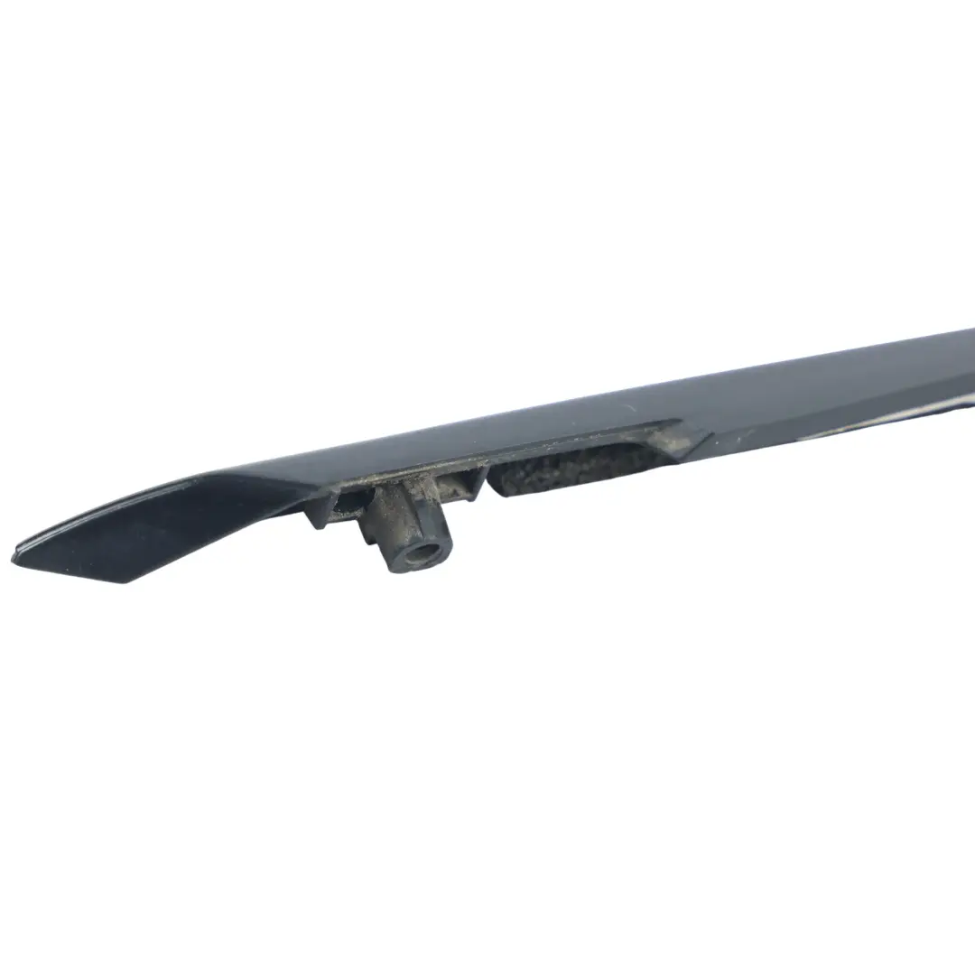 Land Rover Range Rover Velar L560 Türdichtung Vorne Links J8A221447AB - SKU LR092726 - Teilenummer LR092726