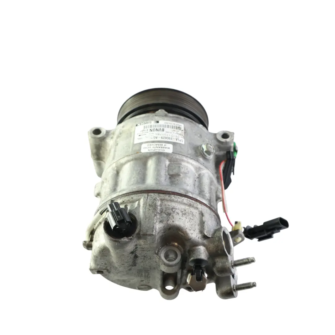 Sprężarka 3.0 Diesel CPLA-19D629-AG do Land Rover Range Rover Sport L494 o numerze LR112584 Land Rover Range Rover Sport L494 Sprężarka 3.0 Diesel CPLA-19D629-AG - SKU LR112584 - Numer Części LR112584