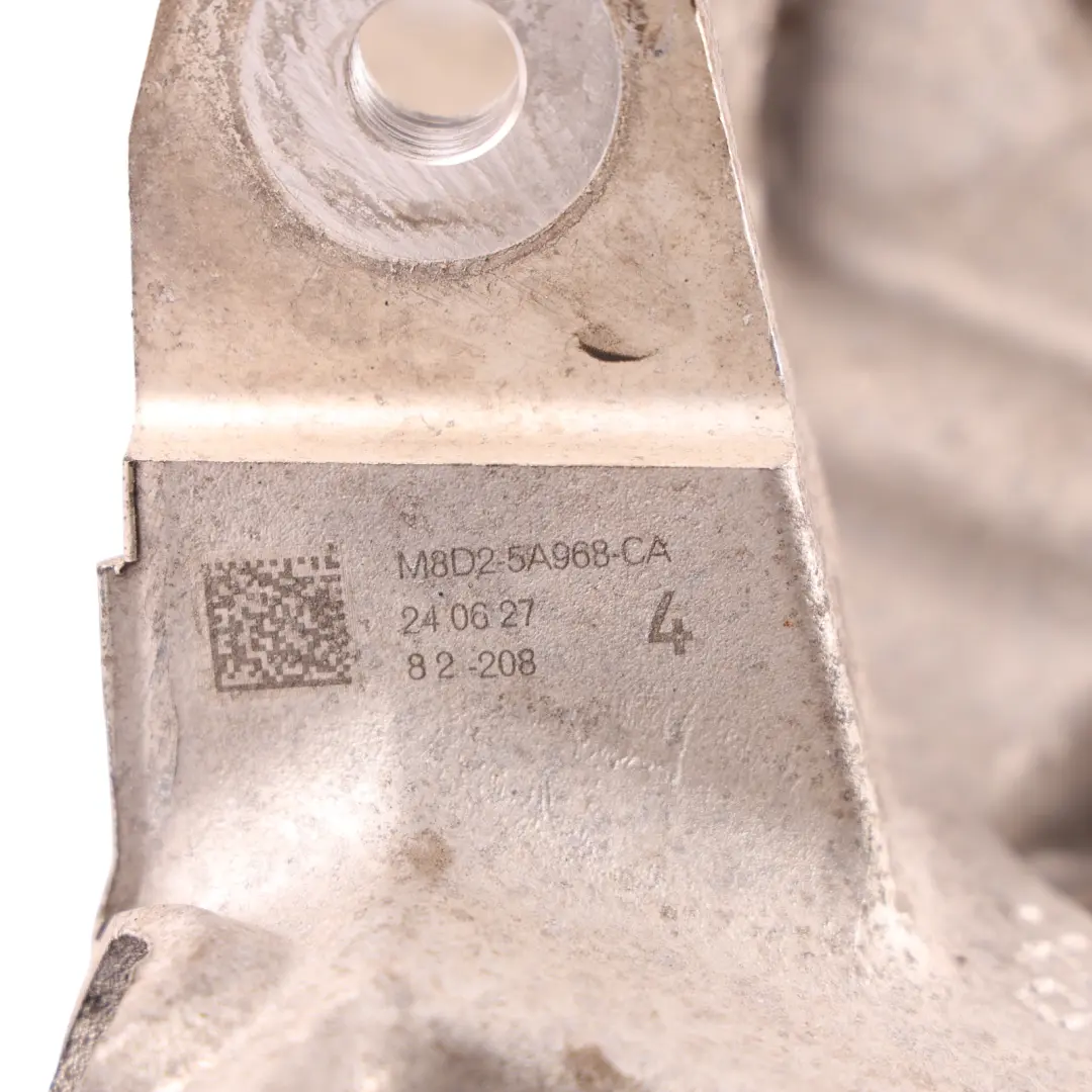 Carrier Rear Right O/S M8D2-5A968-CA to Land Rover Discovery Sport L550 Wheel with Part number LR139874 Land Rover Discovery Sport L550 Wheel Carrier Rear Right O/S M8D2-5A968-CA - SKU LR139874 - Part number LR139874