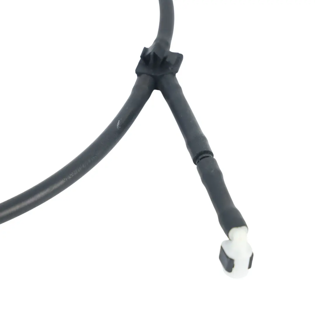 Windshield Washer Pipe Hose GX73-17K605-CC to Land Rover Range Rover Velar L560 with Part number LR181989 Land Rover Range Rover Velar L560 Windshield Washer Pipe Hose GX73-17K605-CC - SKU LR181989 - Part number LR181989