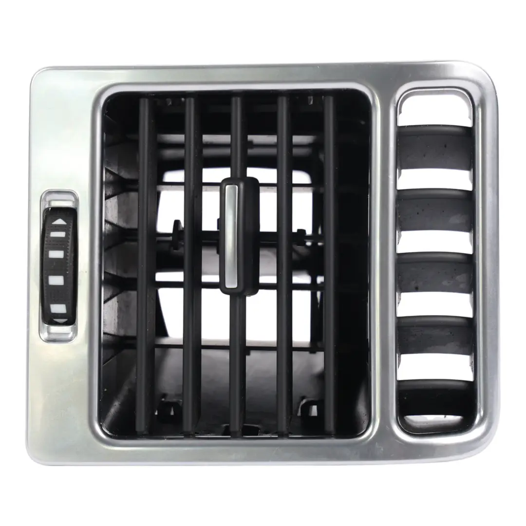 Przednia Lewa Kratka Nawiewu do Range Rover L322 o numerze LRGJBD500270 Range Rover L322 Przednia Lewa Kratka Nawiewu - SKU LRGJBD500270 - Numer Części LRGJBD500270