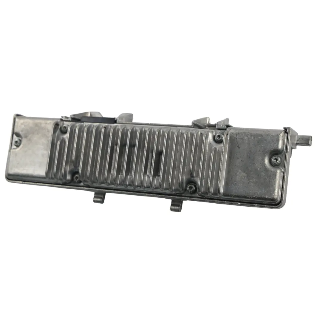 Telecamera Parabrezza per Land Rover Range Rover Velar L560 con numero di parte M8A2-14F404-AJ Land Rover Range Rover Velar L560 Telecamera Parabrezza - SKU M8A2-14F404-AJ - Numero di parte M8A2-14F404-AJ