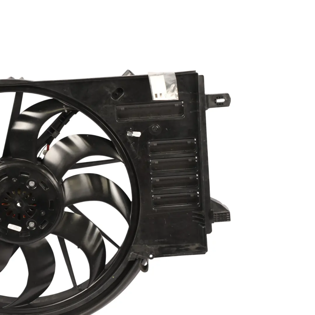 Cooliong Radiator Fan 3.0 Diesel DXWB to Volkswagen Amarok Nf Engine with Part number MB3G-8C607-CD Volkswagen Amarok Nf Engine Cooliong Radiator Fan 3.0 Diesel DXWB - SKU MB3G-8C607-CD - Part number MB3G-8C607-CD