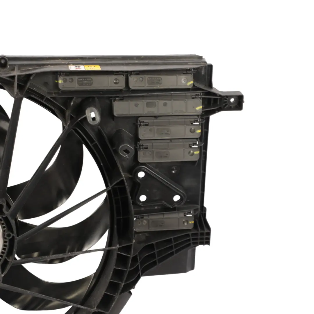 Cooliong Radiator Fan 3.0 Diesel DXWB to Volkswagen Amarok Nf Engine with Part number MB3G-8C607-CD Volkswagen Amarok Nf Engine Cooliong Radiator Fan 3.0 Diesel DXWB - SKU MB3G-8C607-CD - Part number MB3G-8C607-CD