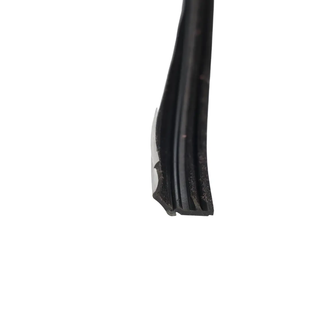 Smart C450 Uszczelka Szyby Przednich Drzwi Lewa - SKU Q0001364V004000000 - Numer Części Q0001364V004000000