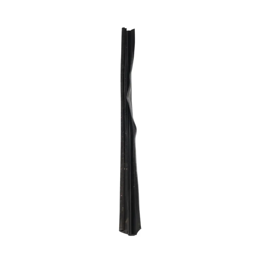 Smart C450 Joint Vitre Porte Avant Gauche - SKU Q0001364V004000000 - Numéro de pièce Q0001364V004000000
