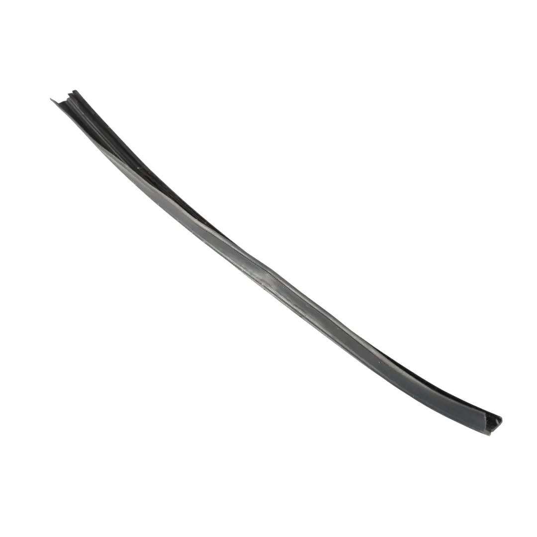 Smart C450 Joint Vitre Porte Avant Gauche - SKU Q0001364V004000000 - Numéro de pièce Q0001364V004000000