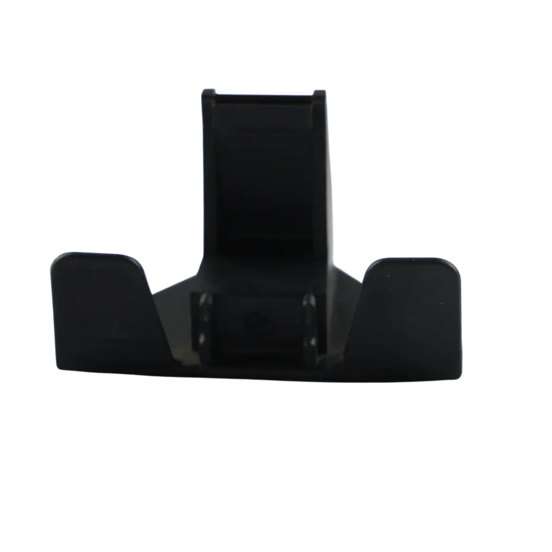 C450 Door Handle Mount Bracket Holder Left Right N/O/S to Smart with Part number Q0001827V004000000 Smart C450 Door Handle Mount Bracket Holder Left Right N/O/S - SKU Q0001827V004000000 - Part number Q0001827V004000000