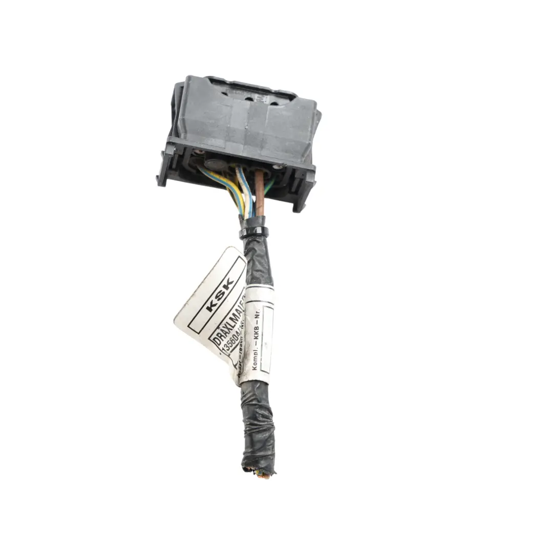 Headlight Headlamp Plug Socket Front Right O/S to Mini R56 R57 R58 R59 with Part number 2751874 Mini R56 R57 R58 R59 Headlight Headlamp Plug Socket Front Right O/S - SKU 2751874-5 - Part number 2751874