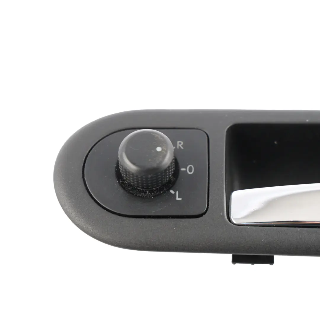 Interior Door Handle Actuator Front Right O/S to Volkswagen Golf Gti 1J with Part number 3B2837114H Volkswagen Golf Gti 1J Interior Door Handle Actuator Front Right O/S - SKU RHD-3B2837114H - Part number 3B2837114H