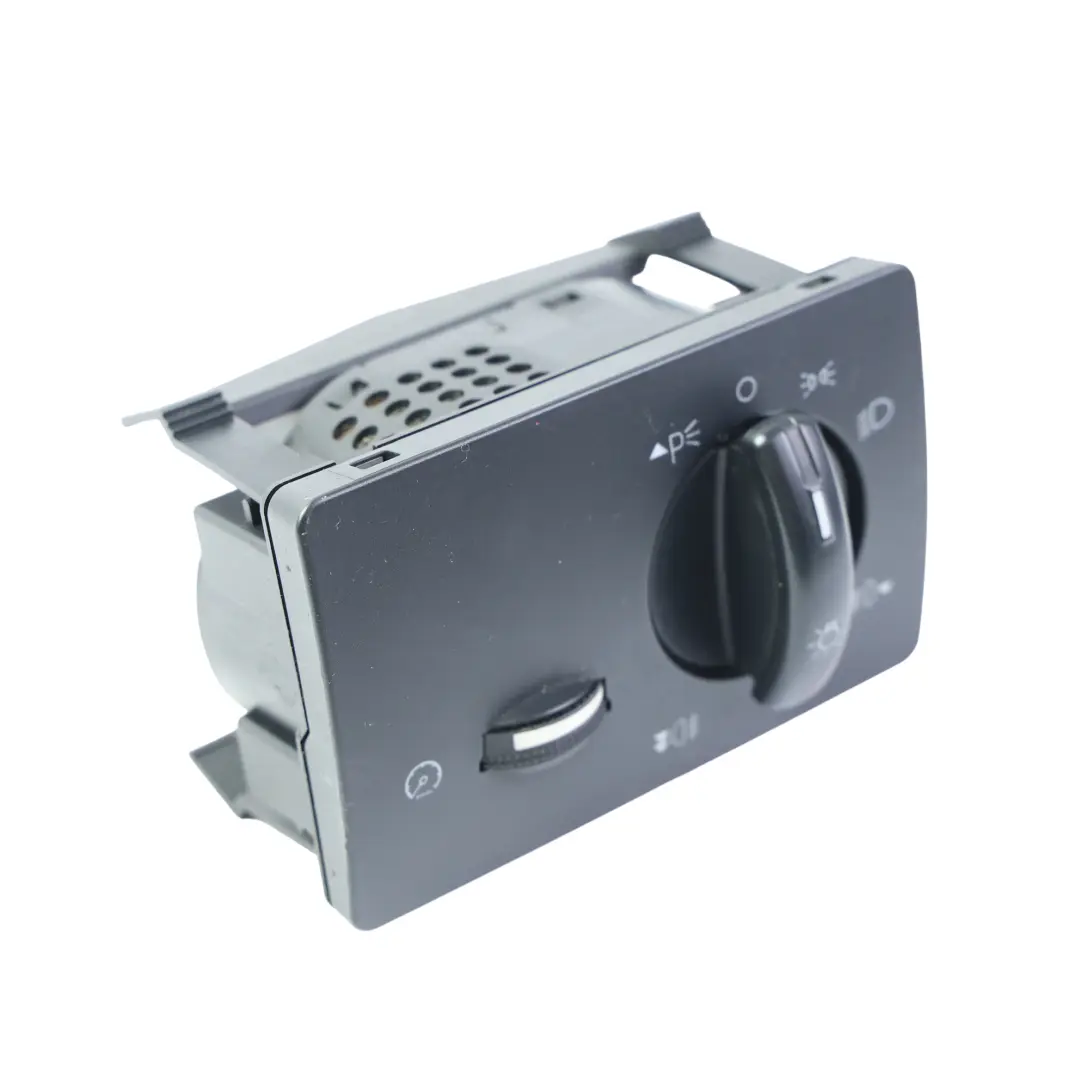 Mk2 Headlight Headlamp Control Fog Light Switch to Ford Focus with Part number 4M5T-13A024-HA Ford Focus Mk2 Headlight Headlamp Control Fog Light Switch - SKU RHD-4M5T-13A024-HA - Part number 4M5T-13A024-HA
