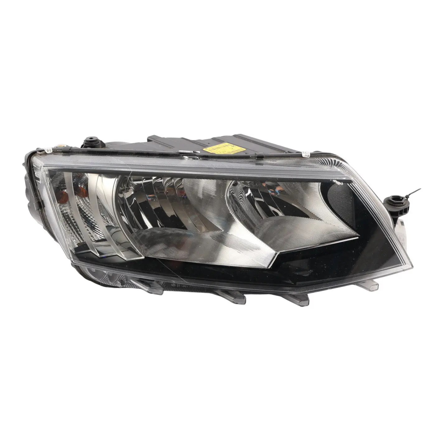 Skoda Octavia Mk3 Headlight Headlamp Halogen Right O/S 5E2941016