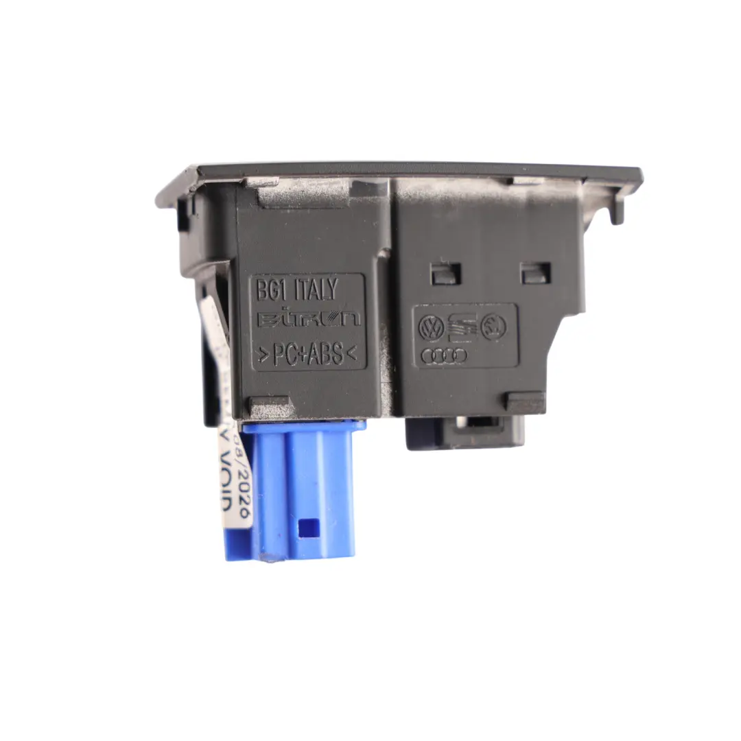 Hazard Warning Light Passenger Air Module Switch Button to VW Tiguan AD1 with Part number 5NC919225 VW Tiguan AD1 Hazard Warning Light Passenger Air Module Switch Button - SKU RHD-5NC919225 - Part number 5NC919225