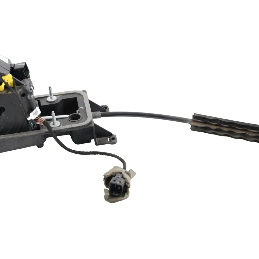 Shift Linkage Cable Selector Automatic to Volkswagen Golf R MK7 Gear with Part number 5Q0713266H Volkswagen Golf R MK7 Gear Shift Linkage Cable Selector Automatic - SKU RHD-5Q0713266H - Part number 5Q0713266H