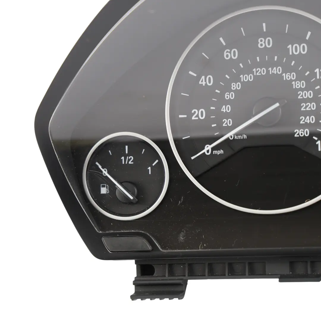 Instrument Cluster Speedometer Speedo Clocks Petrol Automatic to BMW F30 with Part number 6847231 BMW F30 Instrument Cluster Speedometer Speedo Clocks Petrol Automatic - SKU RHD-6847231 - Part number 6847231