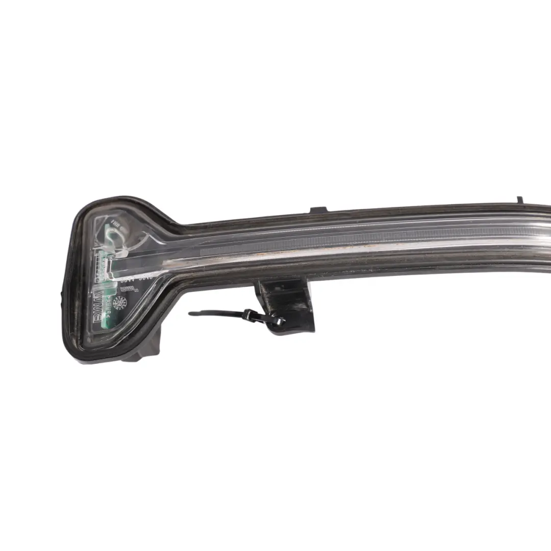 Door Wing Mirror Turn Indicator Assembly Right O/S to BMW G20 with Part number 7498162 BMW G20 Door Wing Mirror Turn Indicator Assembly Right O/S - SKU RHD-7498162 - Part number 7498162