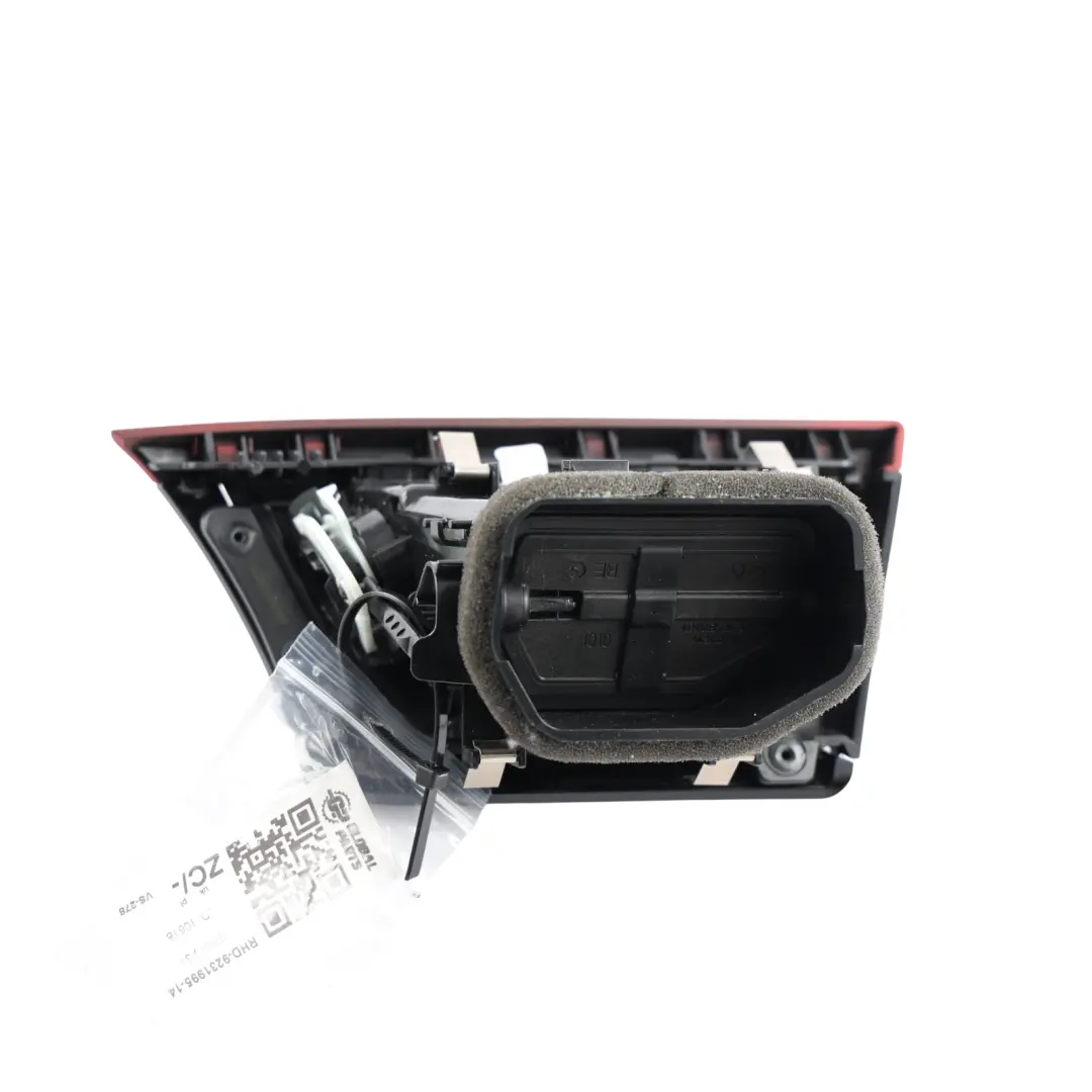 BMW F30 F31 F32 Dashboard Vent Fresh Air Grille Front Right O/S - SKU RHD-9231995-14 - Part number 9231995