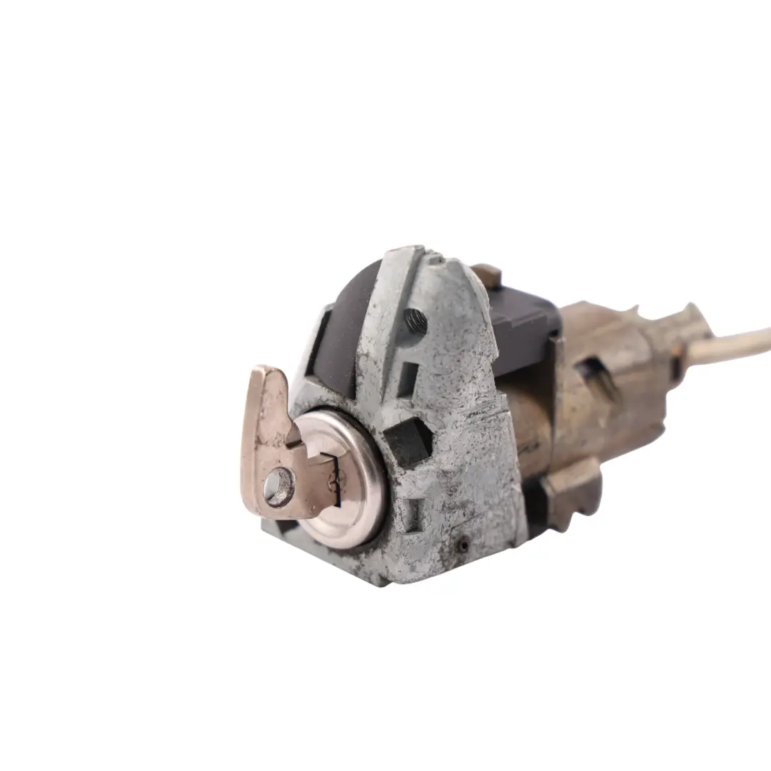 Door Cylinder Lock With Key Front Right O/S to Mercedes R171 with Part number A1718900767 Mercedes R171 Door Cylinder Lock With Key Front Right O/S - SKU RHD-A1718900767 - Part number A1718900767