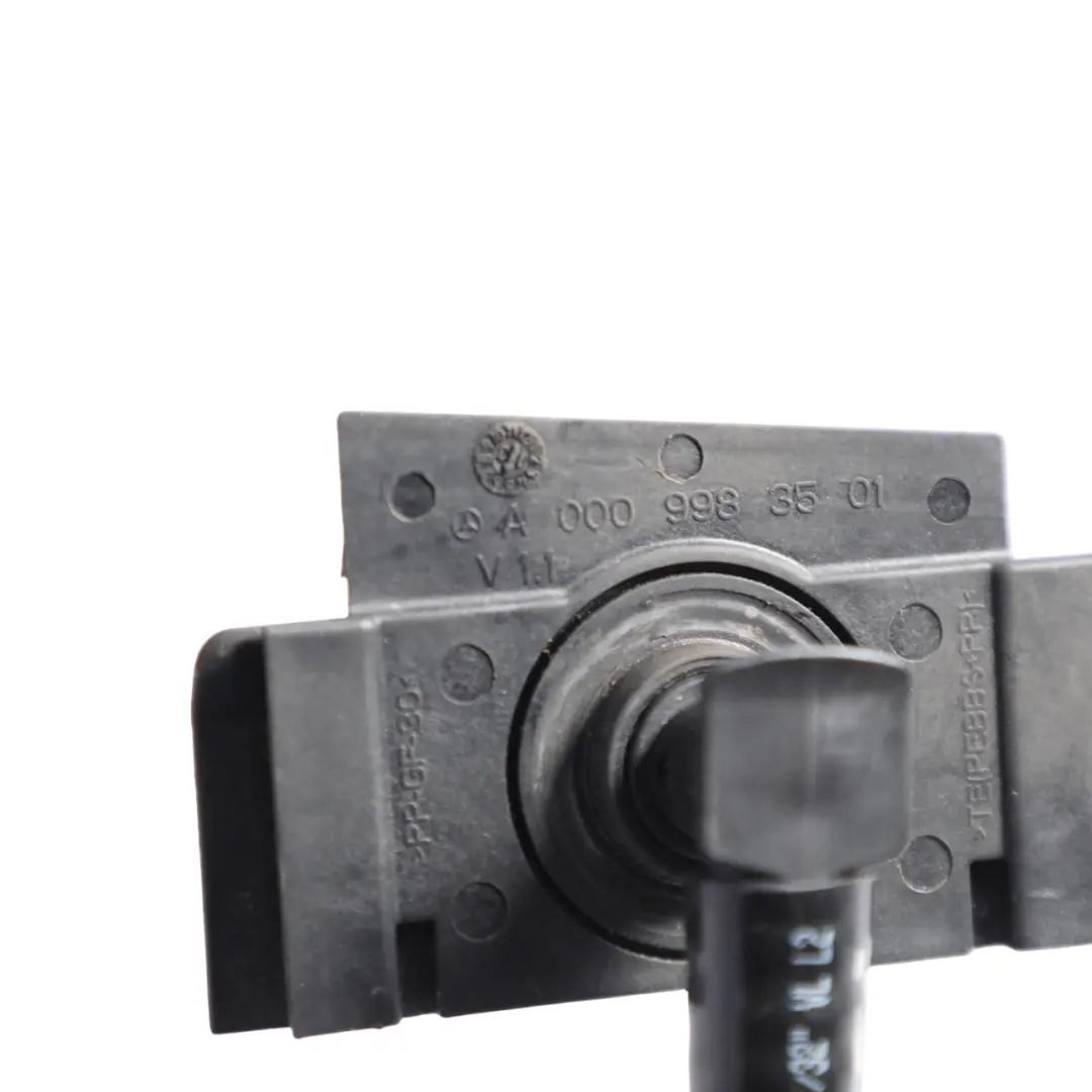 Vacuum Pipe Hose Brake Servo Unit Line to Mercedes W212 with Part number A2124303829 Mercedes W212 Vacuum Pipe Hose Brake Servo Unit Line - SKU RHD-A2124303829-1 - Part number A2124303829