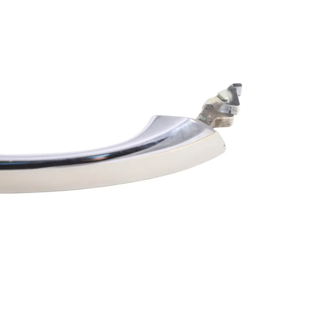 W219 Door Handle Grab Front Right O/S Designo Silver - 029 to Mercedes with Part number A2197600670 Mercedes W219 Door Handle Grab Front Right O/S Designo Silver - 029 - SKU RHD-A2197600670-SVR - Part number A2197600670