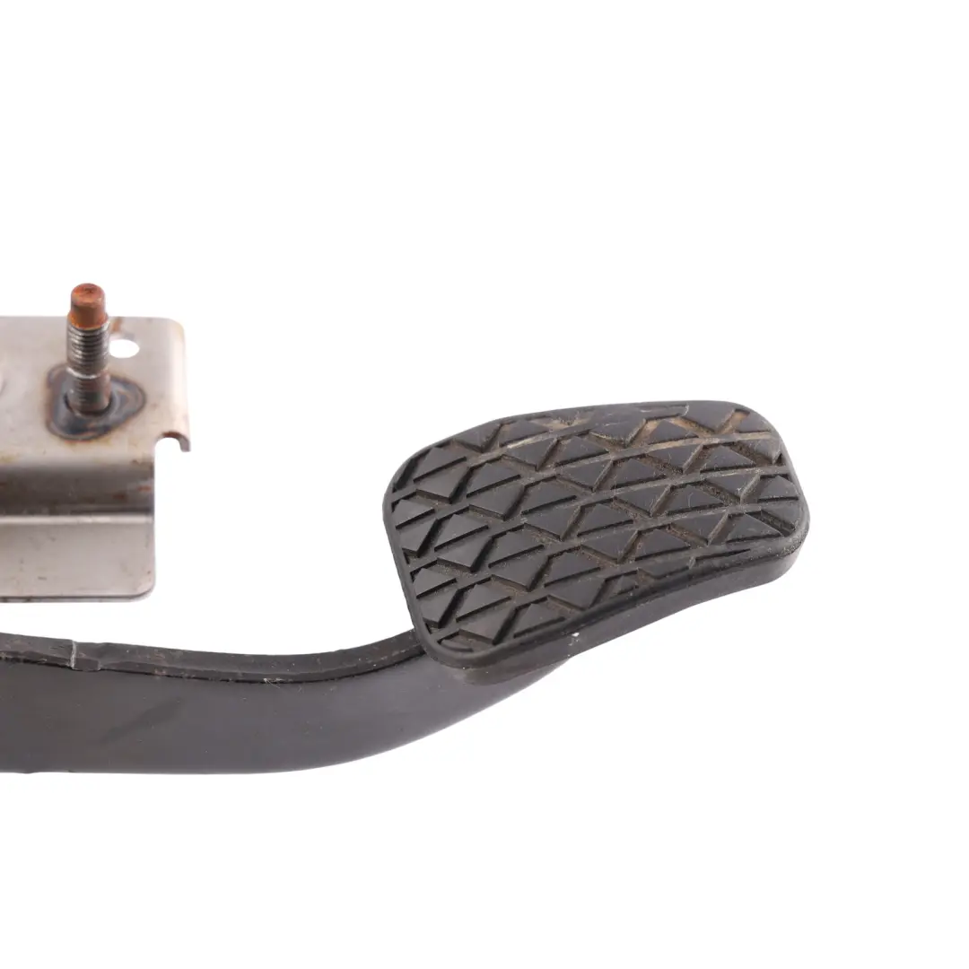 Brake Pedal Assembly Manual to Ford Fiesta Mk7 with Part number 8V51-2450-FA Ford Fiesta Mk7 Brake Pedal Assembly Manual - SKU RHD-1801628 - Part number 8V51-2450-FA