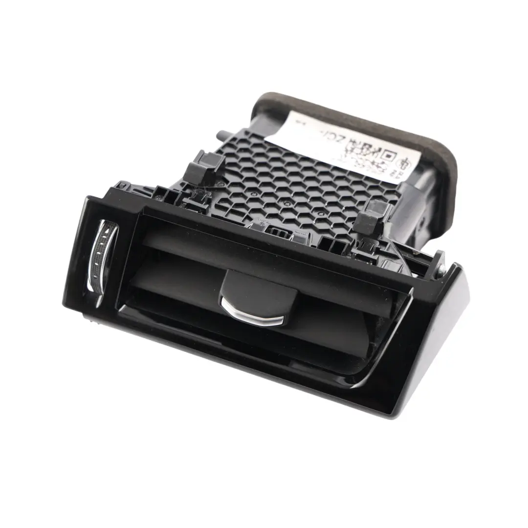 Range Rover Discovery Sport L550 Dashboard Air Vent Right O/S - SKU RHD-K8D2-018B08-D - Part number K8D2-018B08-D