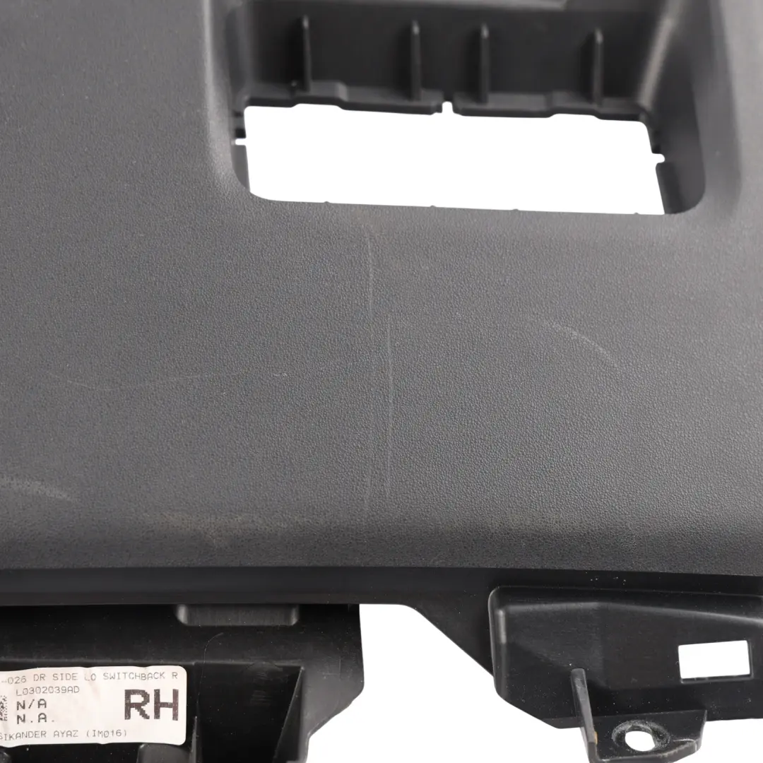 Land Range Rover Discovery sport L550 Knee Panel Cover Right O/S - SKU RHD-K8D2-04325-AF - Part number K8D2-04325-AF