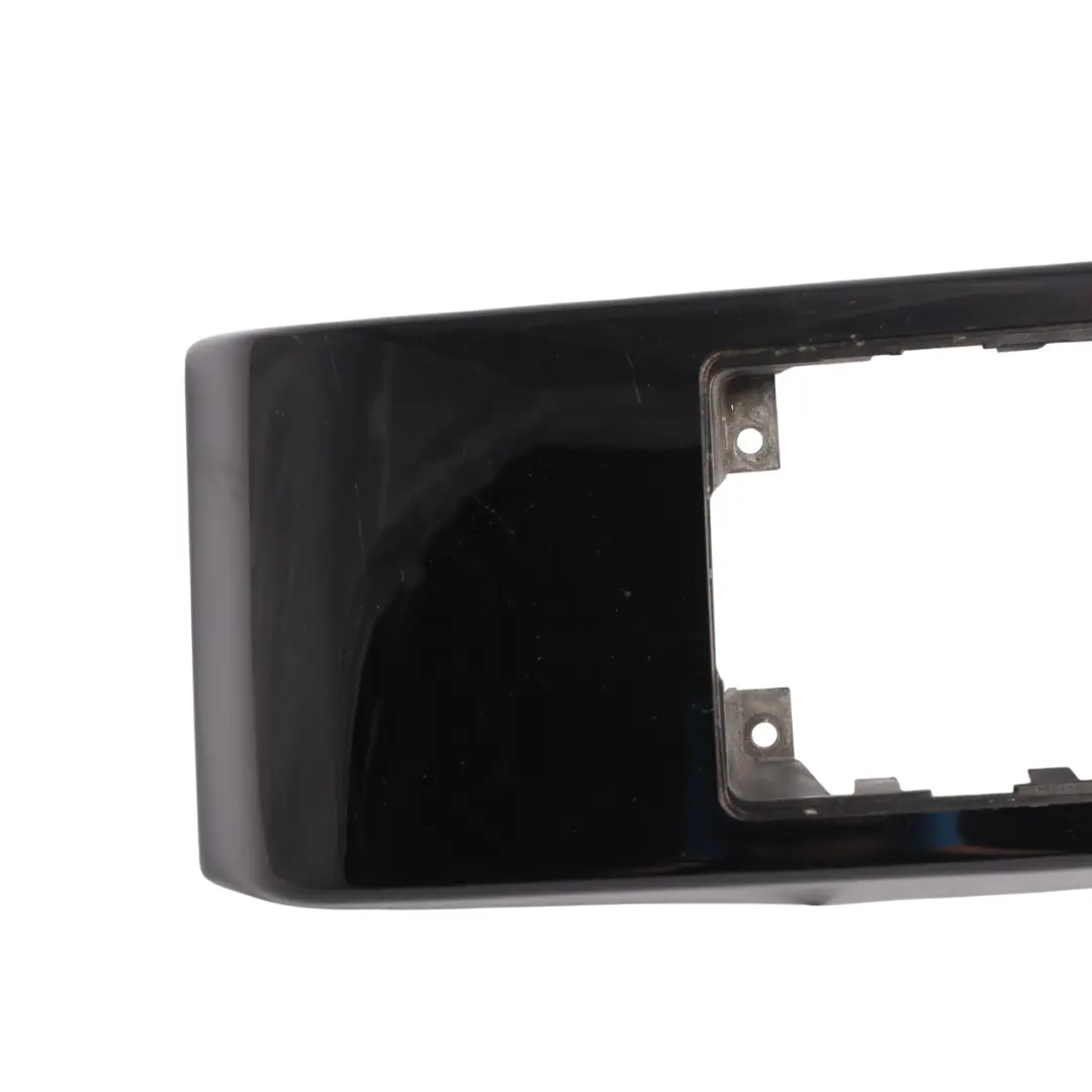 Front Dashboard Air Vent Surround Left N/S Black AH42-04395-BA to Range Rover L322 with Part number LR018551 Range Rover L322 Front Dashboard Air Vent Surround Left N/S Black AH42-04395-BA - SKU RHD-LR018551 - Part number LR018551
