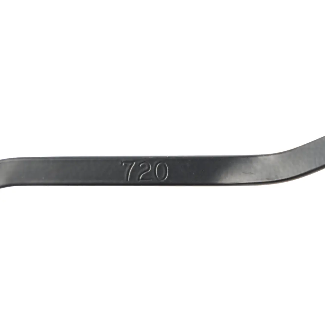 Front Windscreen Wiper Arm Right O/S FK72-17526-AA to Land Rover Discovery L550 with Part number LR064421 Land Rover Discovery L550 Front Windscreen Wiper Arm Right O/S FK72-17526-AA - SKU RHD-LR064421 - Part number LR064421