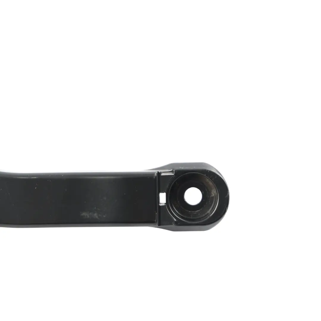 Front Windscreen Wiper Arm Right O/S FK72-17526-AA to Land Rover Discovery L550 with Part number LR064421 Land Rover Discovery L550 Front Windscreen Wiper Arm Right O/S FK72-17526-AA - SKU RHD-LR064421 - Part number LR064421
