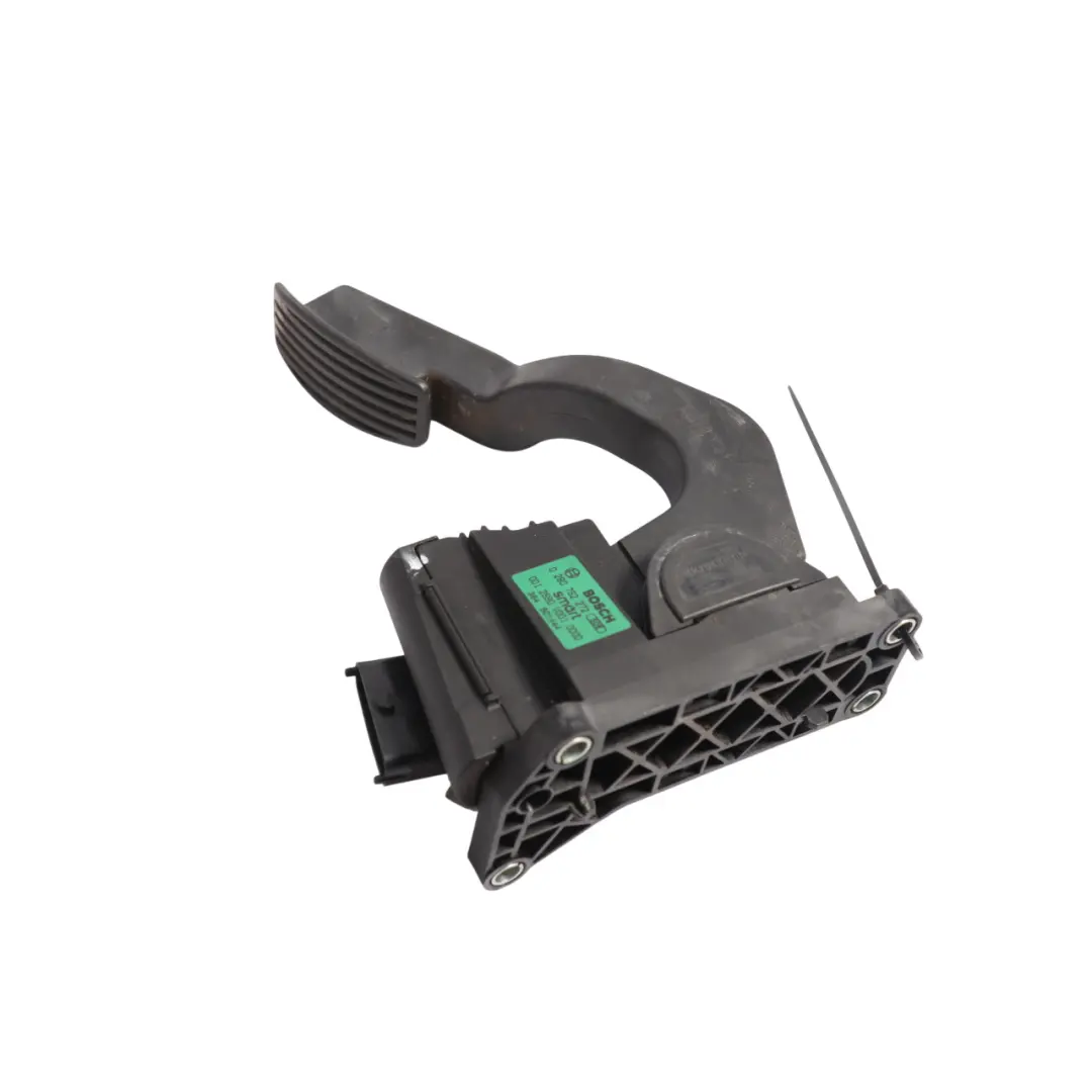 W452 Roadster Throttle Accelerator Pedal Module 0012590V001 to Smart with Part number Q0012590V001000000 Smart W452 Roadster Throttle Accelerator Pedal Module 0012590V001 - SKU RHD-Q0012590V001000000 - Part number Q0012590V001000000