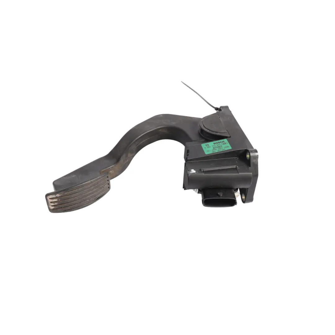 Smart W452 Roadster Throttle Accelerator Pedal Module 0012590V001 - SKU RHD-Q0012590V001000000 - Part number Q0012590V001000000