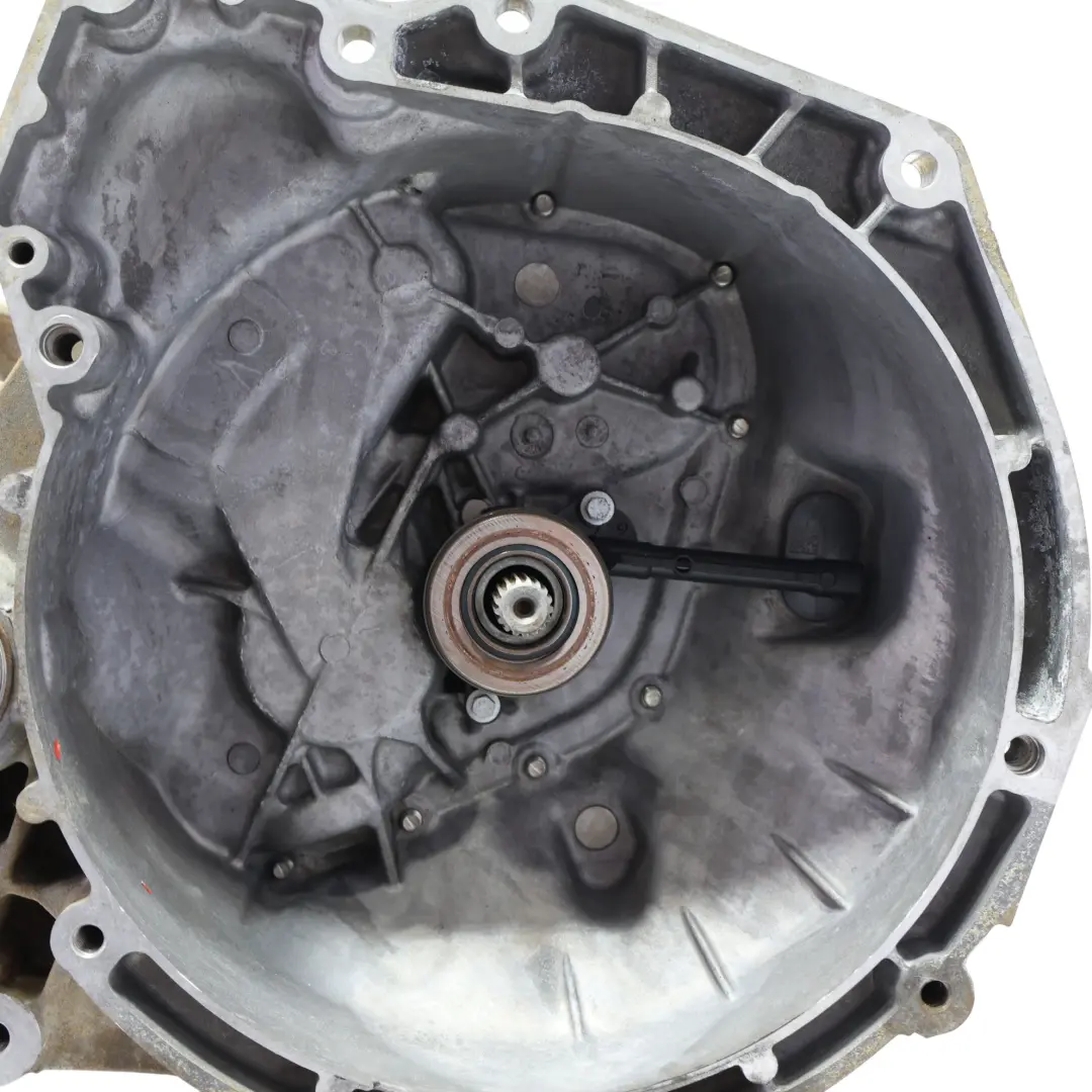1.5TDCI Skrzynia Biegów Manual 6MX65 H1BR-7002-CFE do Ford Transit Courier o numerze RMH1BR-7002-CFJ Ford Transit Courier 1.5TDCI Skrzynia Biegów Manual 6MX65 H1BR-7002-CFE - SKU RMH1BR-7002-CFJ - Numer Części RMH1BR-7002-CFJ