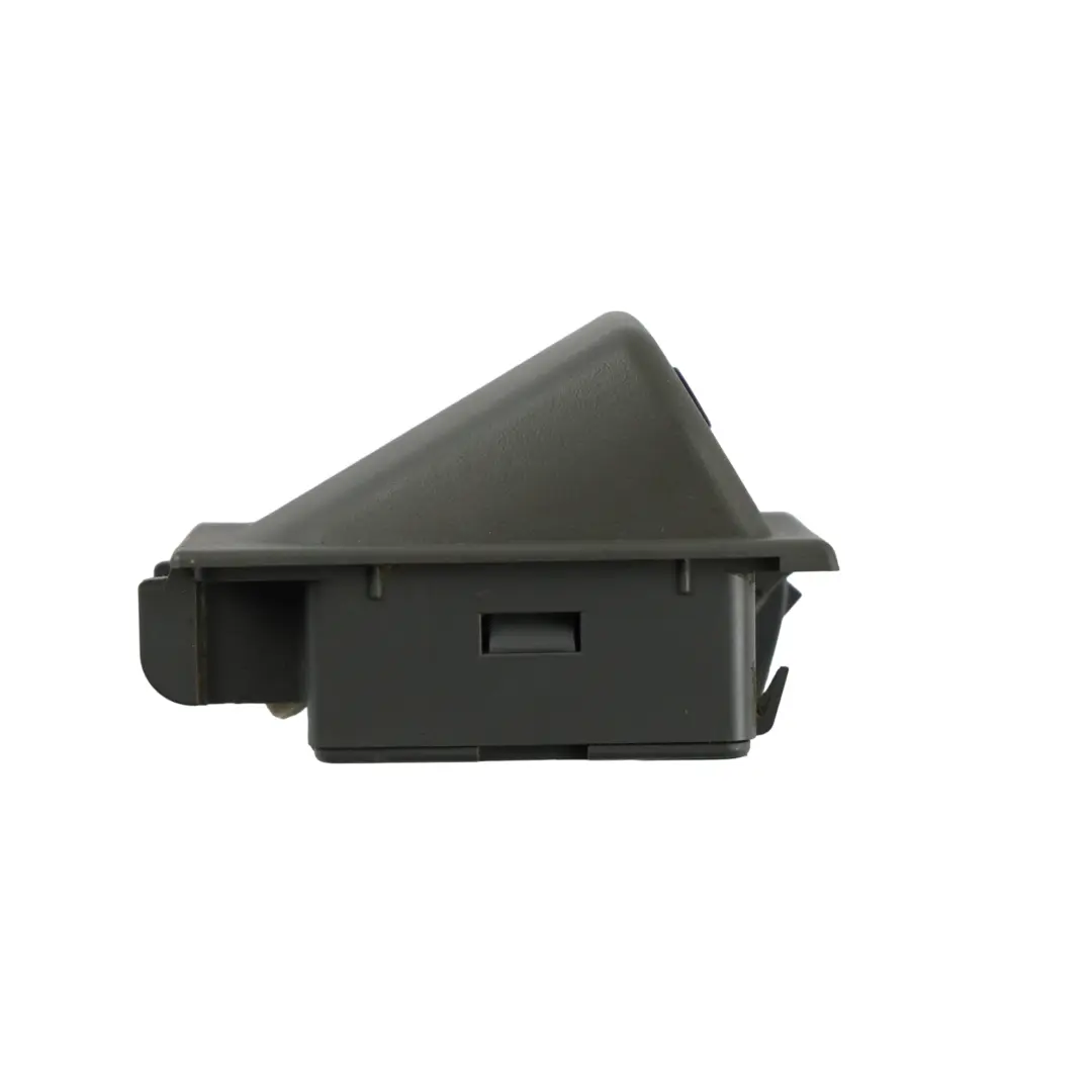 MK4 Prise Connecteur AUX IN UC0R66DFX pour Ford Ranger à propos du numéro de pièce UC0R-66DFX Ford Ranger MK4 Prise Connecteur AUX IN UC0R66DFX - SKU UC0R-66DFX - Numéro de pièce UC0R-66DFX
