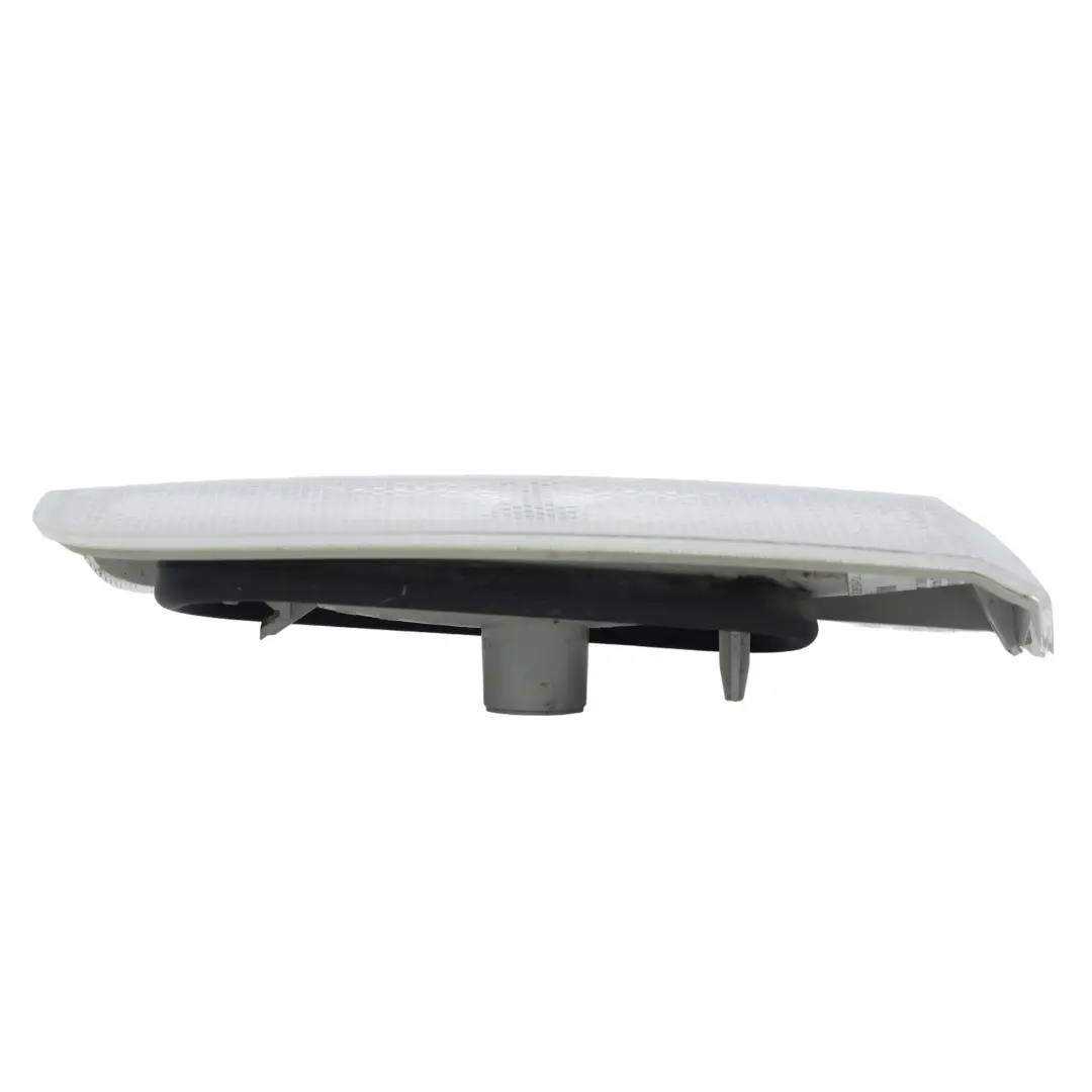 Panel Lampy Cofania W Tylnej Klapie Prawy do Range Rover L322 o numerze XH42-13192-AA Range Rover L322 Panel Lampy Cofania W Tylnej Klapie Prawy - SKU XH42-13192-AA - Numer Części XH42-13192-AA