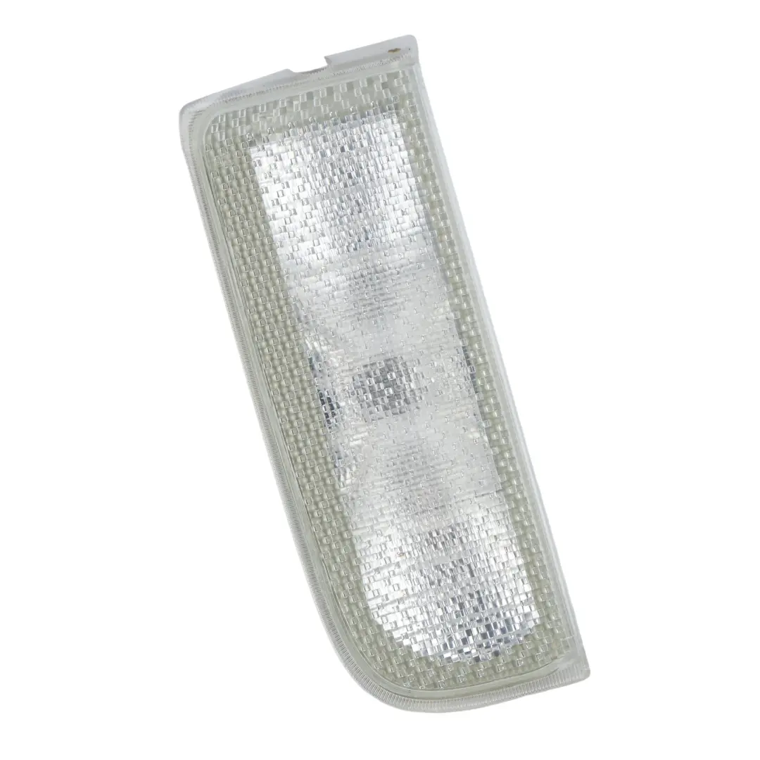 Prawa Lampa Cofania Tylnej Klapy do Range Rover L322 o numerze XH42-13192-BA Range Rover L322 Prawa Lampa Cofania Tylnej Klapy - SKU XH42-13192-BA-1 - Numer Części XH42-13192-BA
