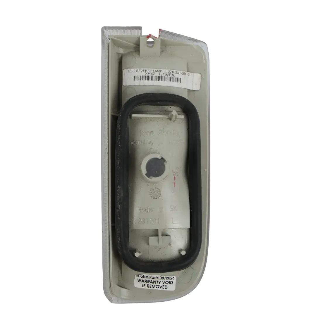 Prawa Lampa Cofania Tylnej Klapy do Range Rover L322 o numerze XH42-13192-BA Range Rover L322 Prawa Lampa Cofania Tylnej Klapy - SKU XH42-13192-BA-1 - Numer Części XH42-13192-BA