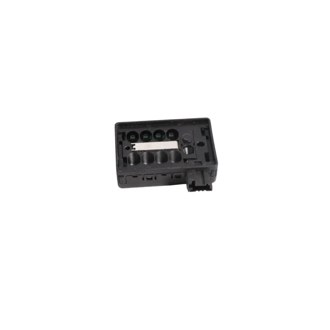 Windscreen Rain Sensor to Land Rover Discovery 3 L318 with Part number YDB500290 Land Rover Discovery 3 L318 Windscreen Rain Sensor - SKU YDB-500290 - Part number YDB500290