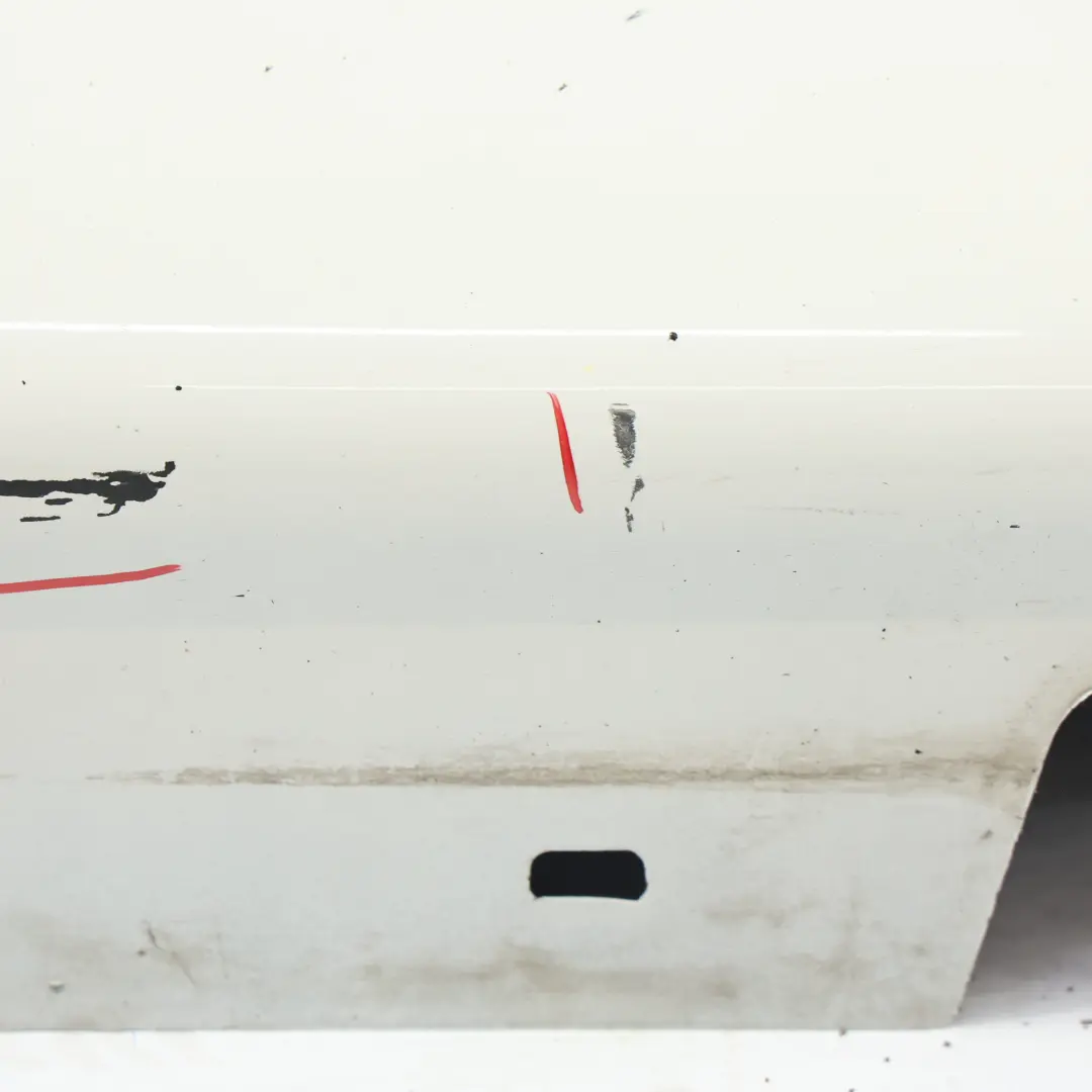 BMW E90 LCI M Sport Sill Strip Faldon Lateral Izquierdo Alpinweiss Blanco - 300 - SKU 0037229-AW - Número de pieza 0037229