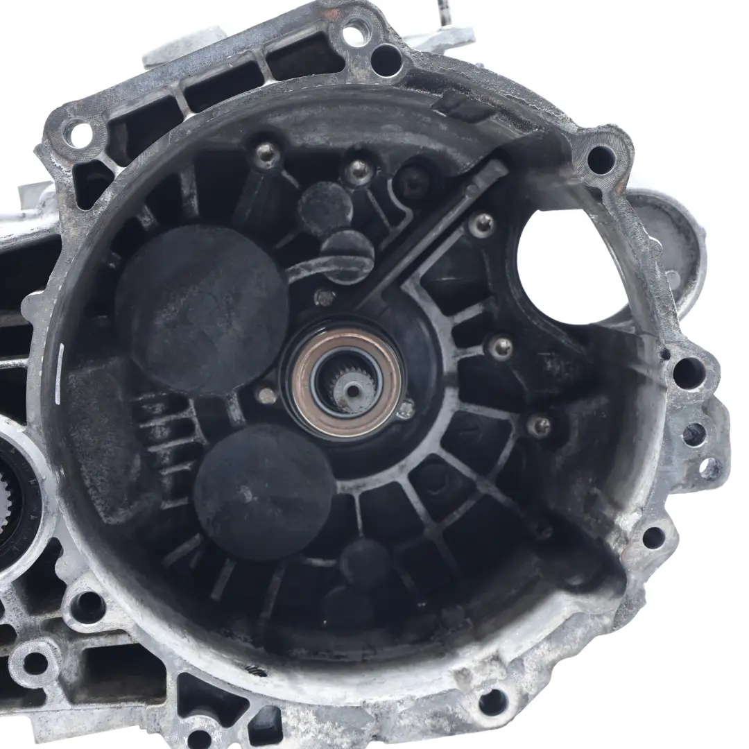 Gearbox KNP WARRANTY to Volkswagen Passat B6 2.0 TDI 4motion Manual with Part number 02Q300012C Volkswagen Passat B6 2.0 TDI 4motion Manual Gearbox KNP WARRANTY - SKU 02Q300012C - Part number 02Q300012C