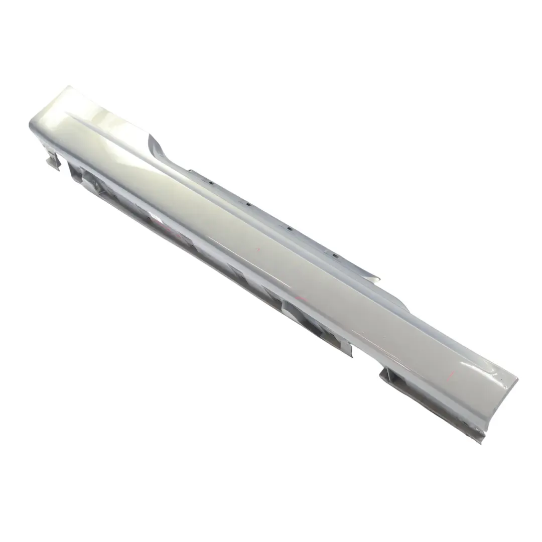 Türschwelle Seitenabdeckung Rechts Stratusgrau Metallic 440 für BMW 6 E63 E64 mit Teilenummer 0304948 BMW 6 E63 E64 Türschwelle Seitenabdeckung Rechts Stratusgrau Metallic 440 - SKU 0304948-SRT - Teilenummer 0304948