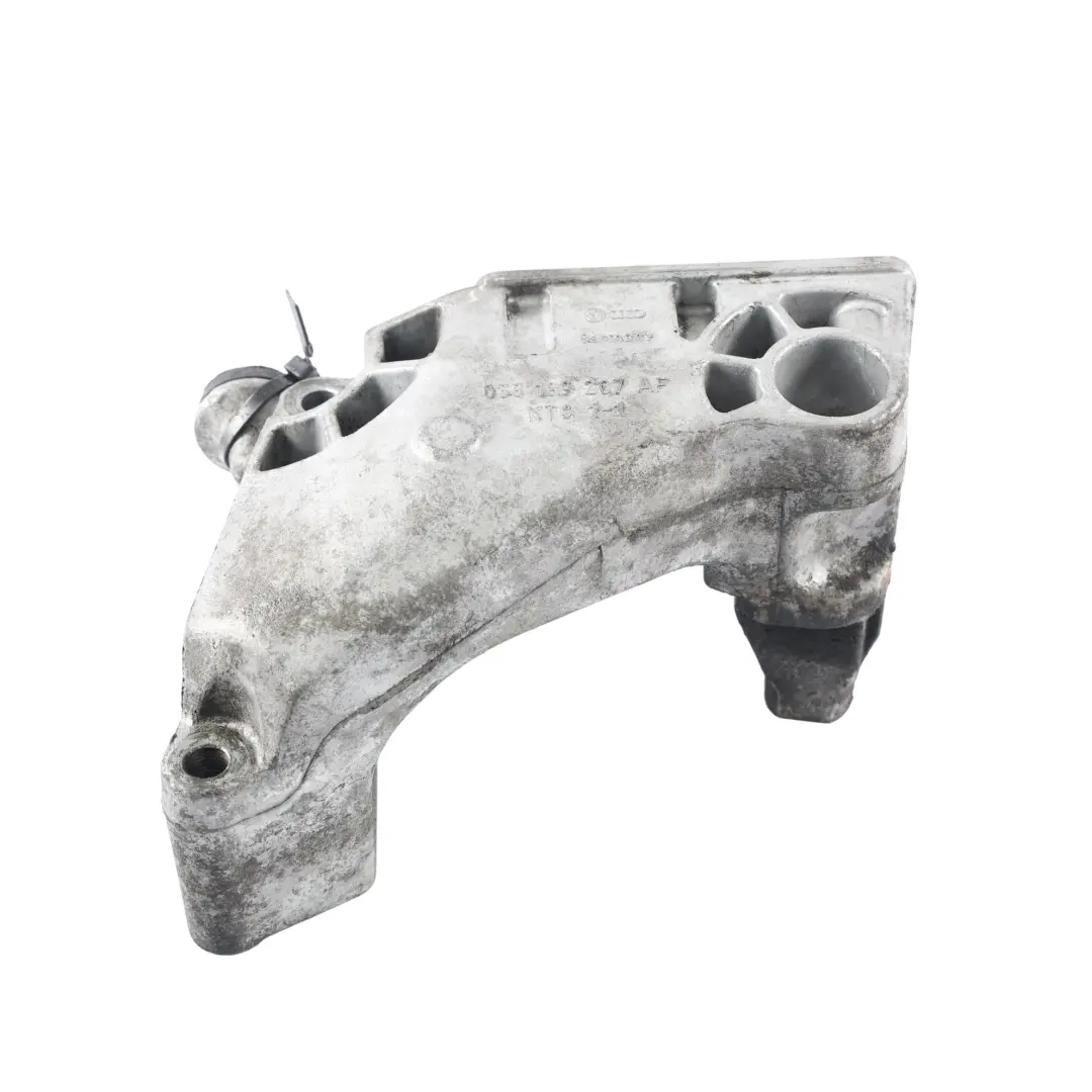 Supporto Motore Destro 1.9 TDI per Volkswagen T5 Transporter con numero di parte 038199207AF Volkswagen T5 Transporter Supporto Motore Destro 1.9 TDI - SKU 038199207AF - Numero di parte 038199207AF