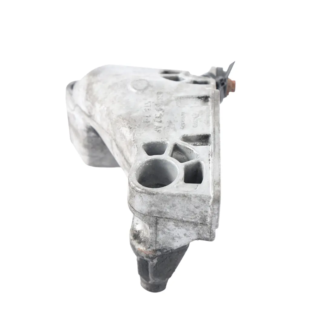 Volkswagen T5 Transporter Soporte Motor Derecho 1.9 TDI - SKU 038199207AF - Número de pieza 038199207AF
