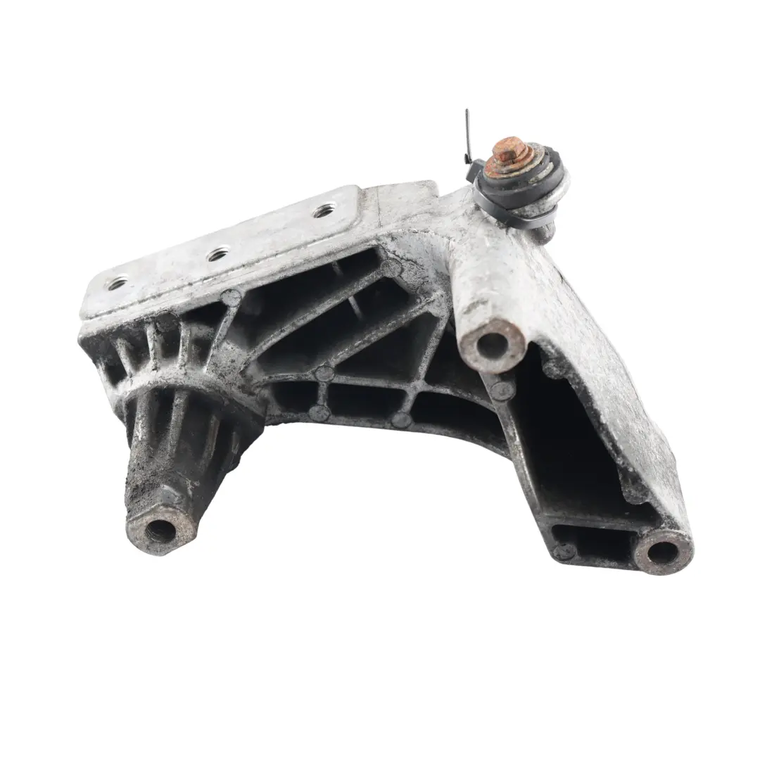 Volkswagen T5 Transporter Supporto Motore Destro 1.9 TDI - SKU 038199207AF - Numero di parte 038199207AF